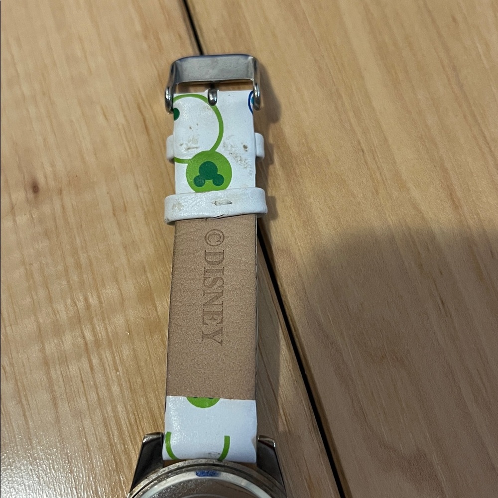 Disney Watch - Picture 9 of 11